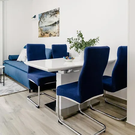 Apartment Little Paradise