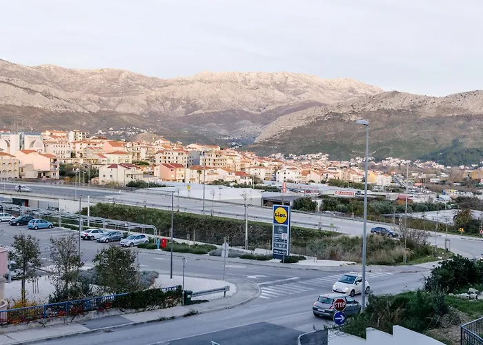 Little Paradise * Split