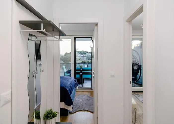 Little Paradise Split